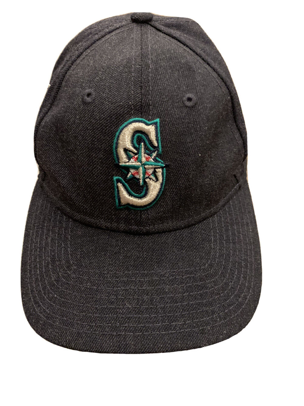New Era Blue MLB Seattle Mariners Ken Griffey Jr. Retirement Patch Strapback Hat